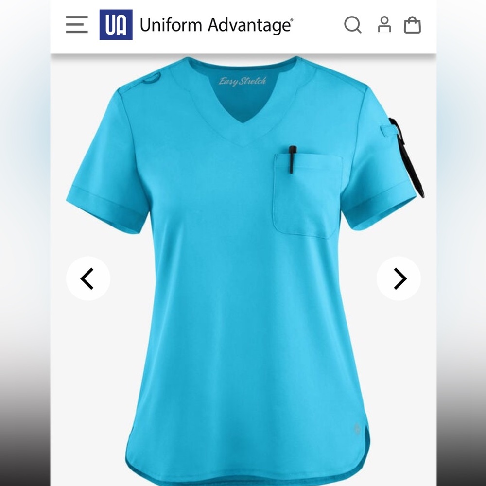 NWT! Women's Blue Scrub Top🩵